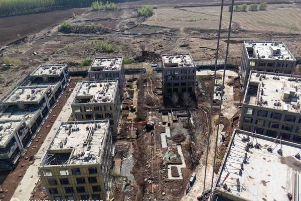 沈陽(yáng)腳手架租賃:確保地面固定的關(guān)鍵步驟